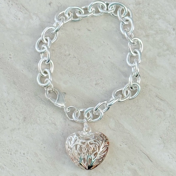 Silver Heart Charm Bracelet - Picture 1 of 3